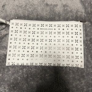 Michael Kors wristlet